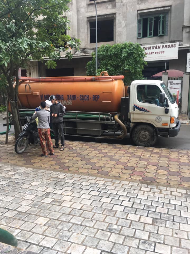 Khai xuân đầu năm xuân Canh Tý công ty môi trường An Bình thông hút bể phốt tại Linh Đàm chi ân khách hàng giảm giá tới 80% các dịch vụ vệ sinh giá rẻ cho các hộ gia đình